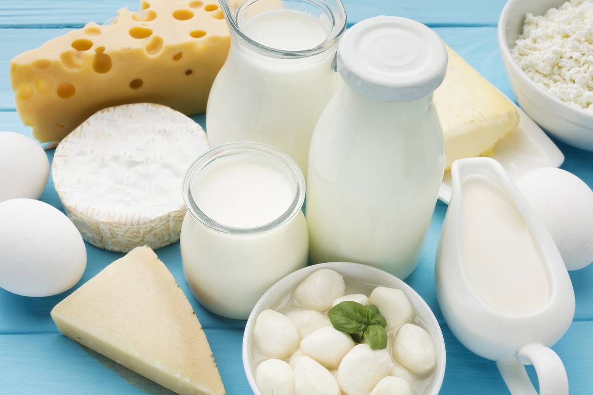Sütün Zararları Nelerdir? Soğuk mu Sıcak mı İçilir? UHT Süt Zararı