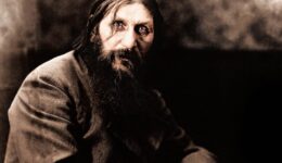 Bir Garip Papaz: Rasputin'in Hikayesi