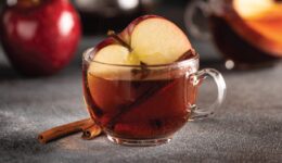 Elma Çayı Nasıl Saklanır? Faydaları, Zararları ve Kalori Miktarı
