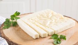 Mihaliç Peyniri Hangi Tür Yemeklerde Kullanılır? Faydaları ve Zararları Nelerdir?